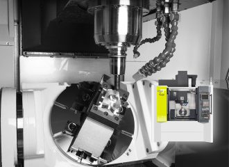 CT-350 centre 5 axes précis et performant